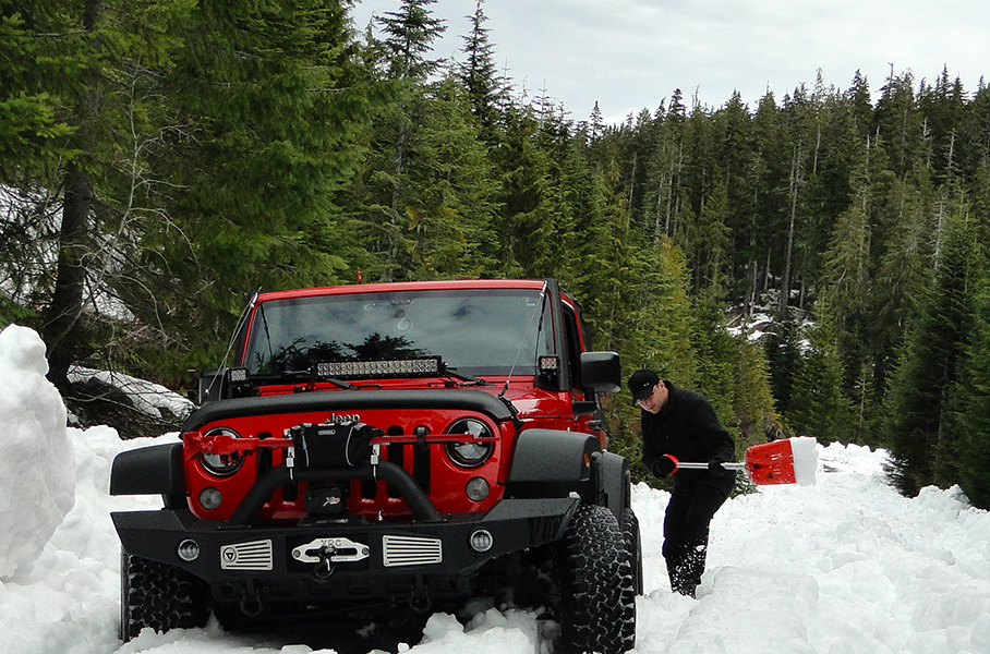 Shoveling Snow Trail with my Stuck Wrangler JK